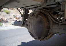 داغ شدن محور عقب کشنده و نشتی روغن دیفرانسیل